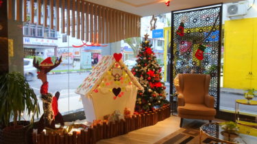 【クチン】②南の島のクリスマスを一緒に楽しんでくれたホテルスタッフのホスピタリティ