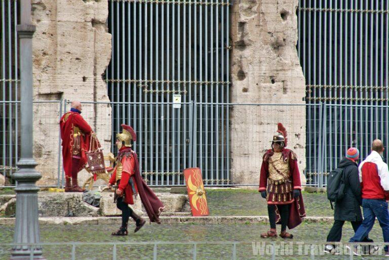 コロッセオ 見学しているとグラディエーターの戦闘シーンが目の前に蘇ってくる迫力 World Traverunner 世界一周