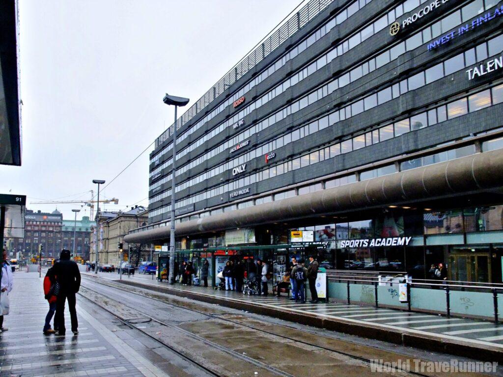 ヘルシンキ 1日trip 前編 最高の展望台から街中を眺めさあ港に行くぞ World Traverunner 世界一周