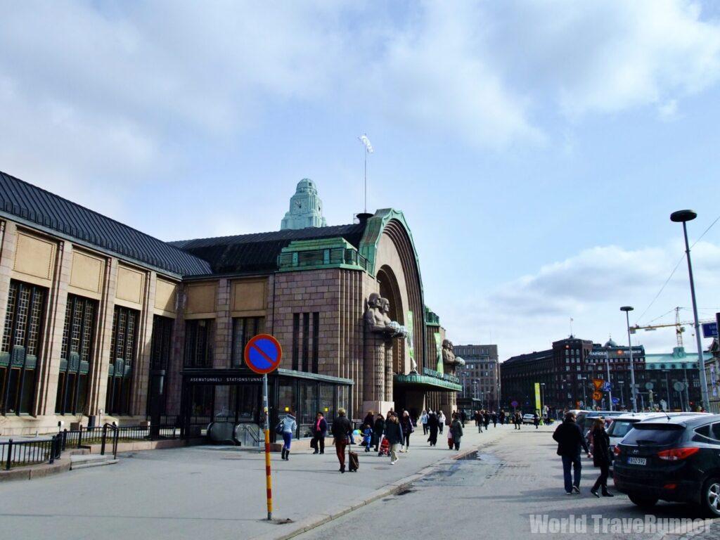 ヘルシンキ 1日trip 前編 最高の展望台から街中を眺めさあ港に行くぞ World Traverunner 世界一周 ヘルシンキ 1日trip 前編 最高の展望台から街中を眺めさあ港に行くぞ World Traverunner 世界一周